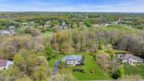 7 Shira Lane Manalapan NJ 07726