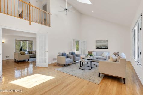 7 Shira Lane Manalapan NJ 07726