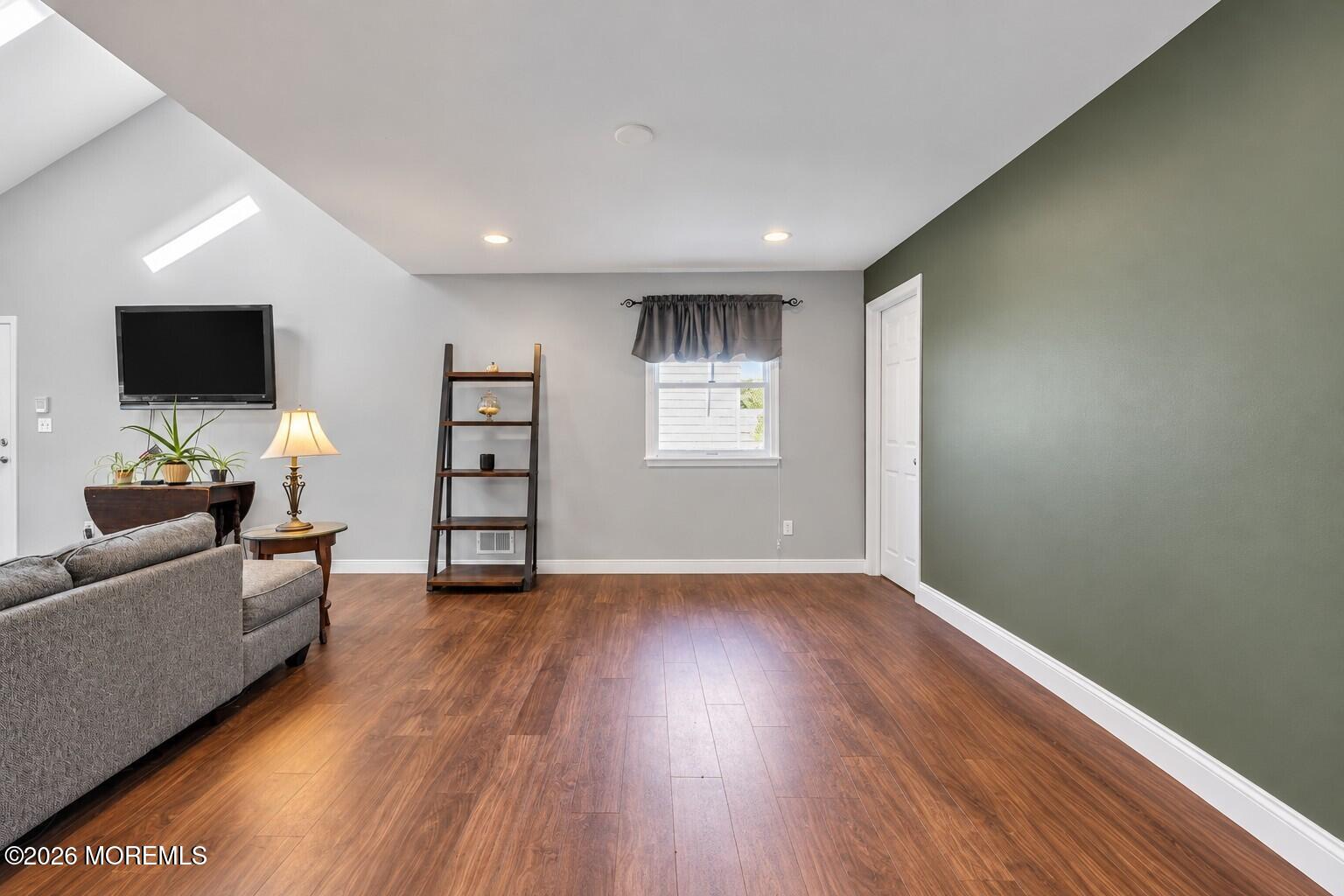 15 Hemingway Drive Hazlet NJ 07730