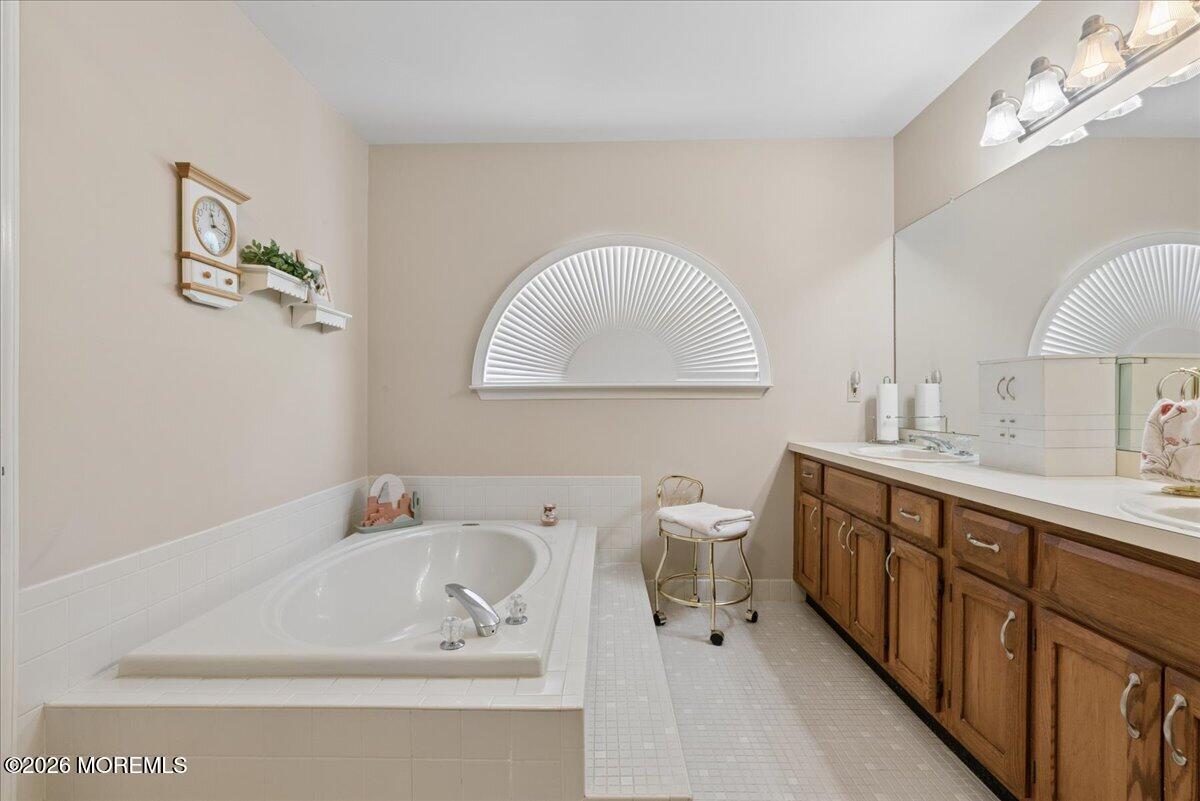 18 Carlisle Court Old Bridge NJ 08857
