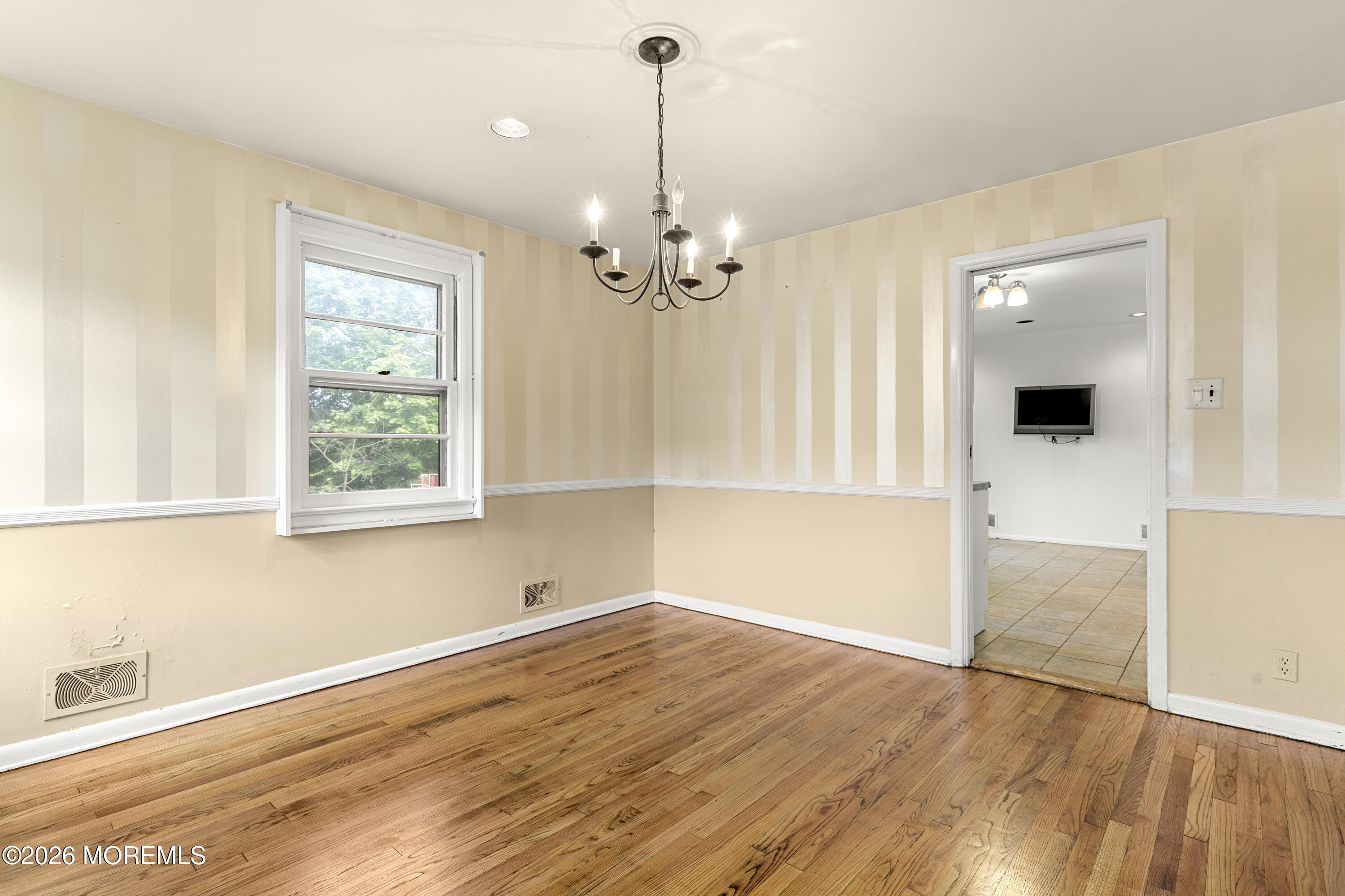 29 Devonshire Terrace West Orange NJ 07052