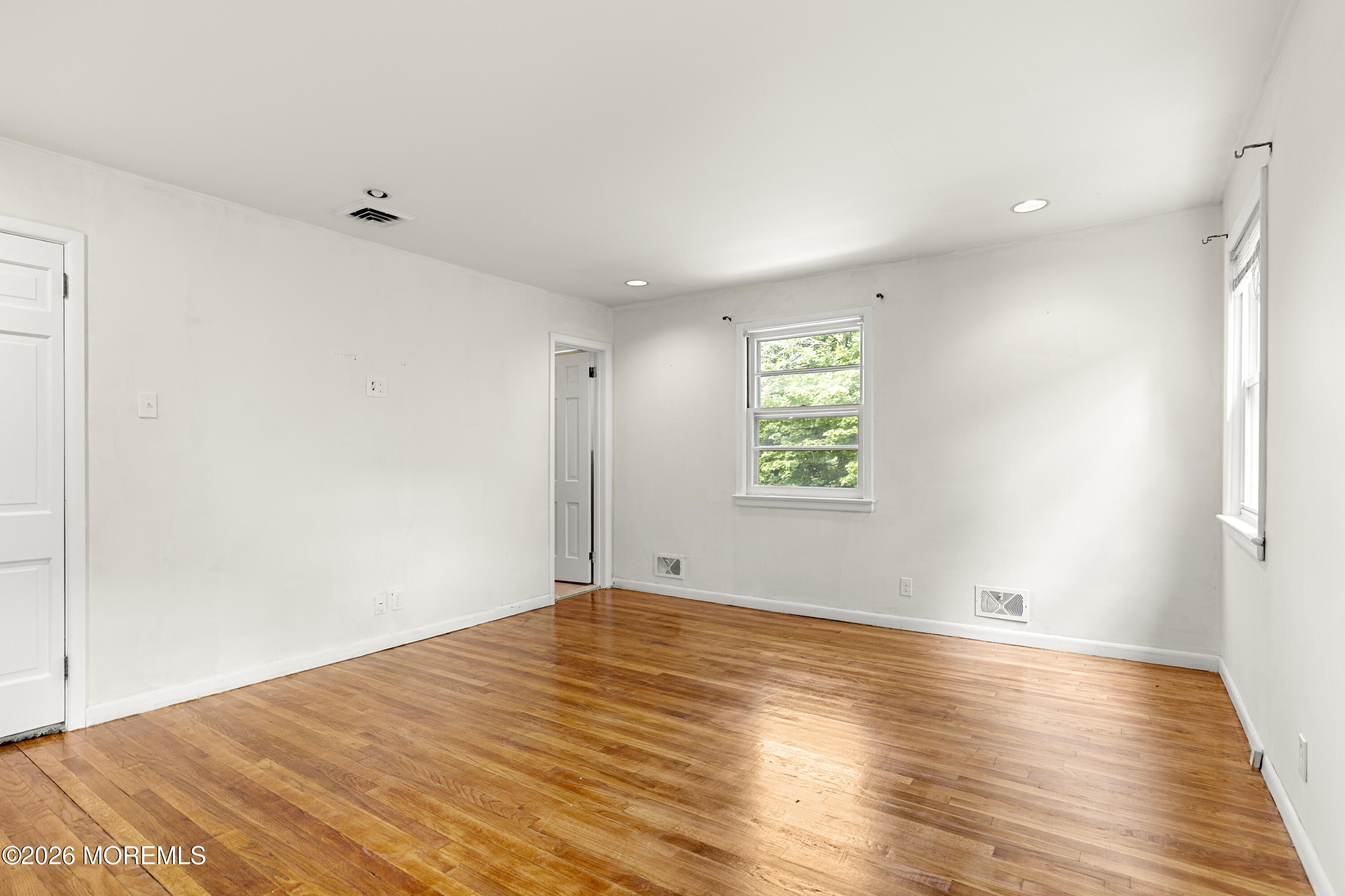 29 Devonshire Terrace West Orange NJ 07052