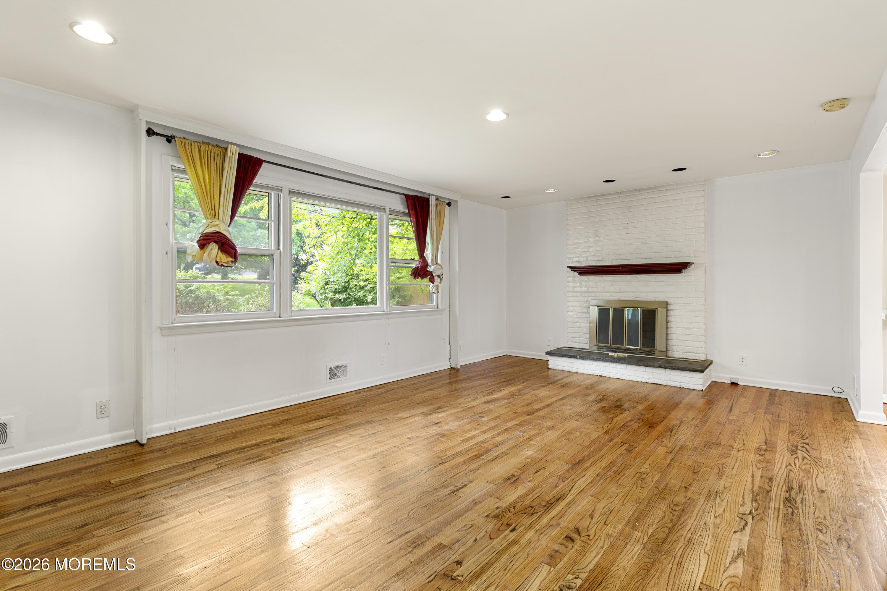 29 Devonshire Terrace West Orange NJ 07052