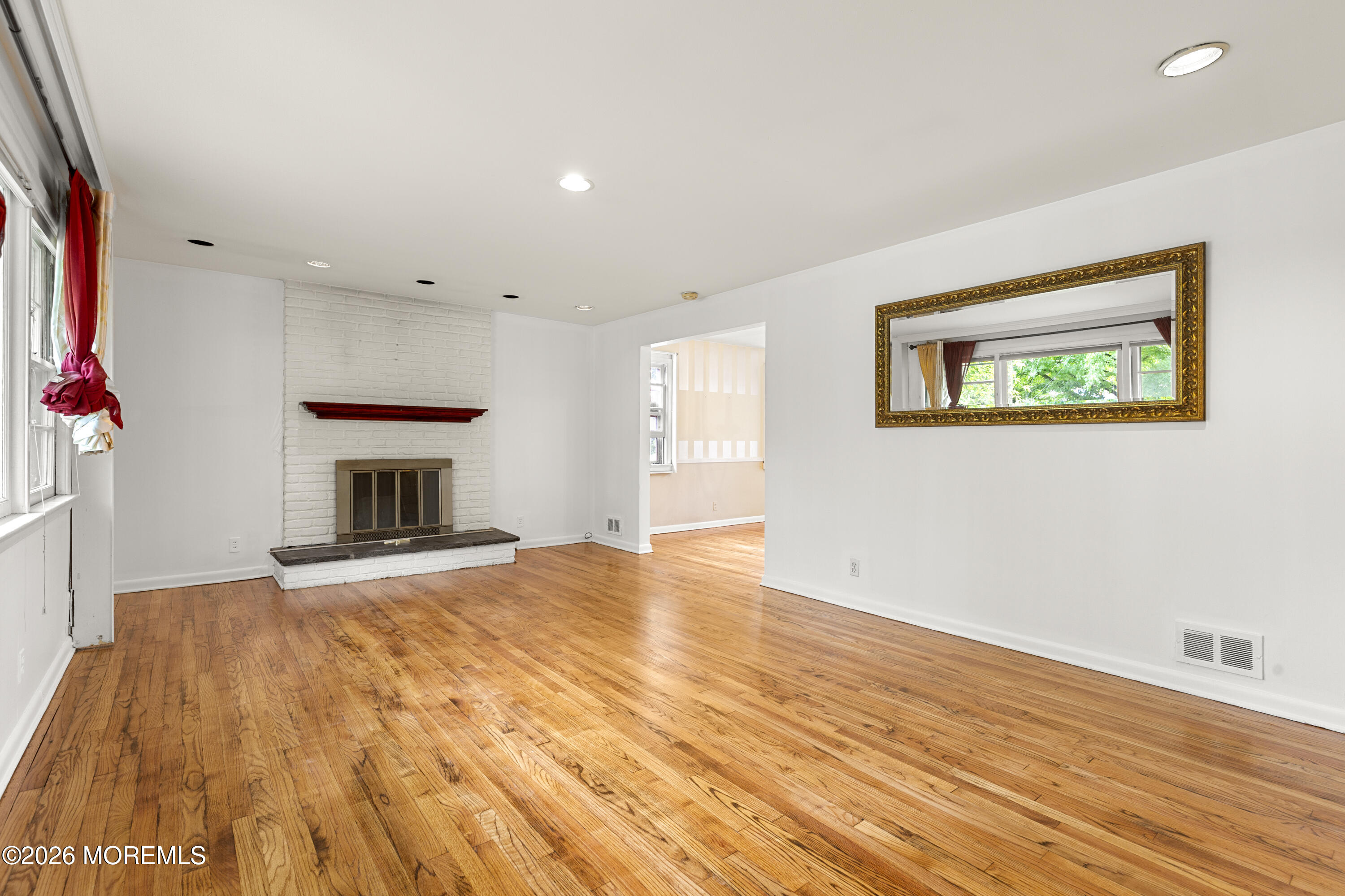29 Devonshire Terrace West Orange NJ 07052