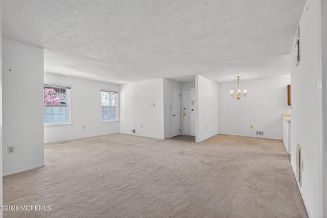 318 Wycoff Way W East Brunswick NJ 08816