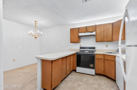 318 Wycoff Way W East Brunswick NJ 08816