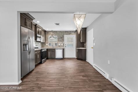 1045 Fife Court Lakewood NJ 08701