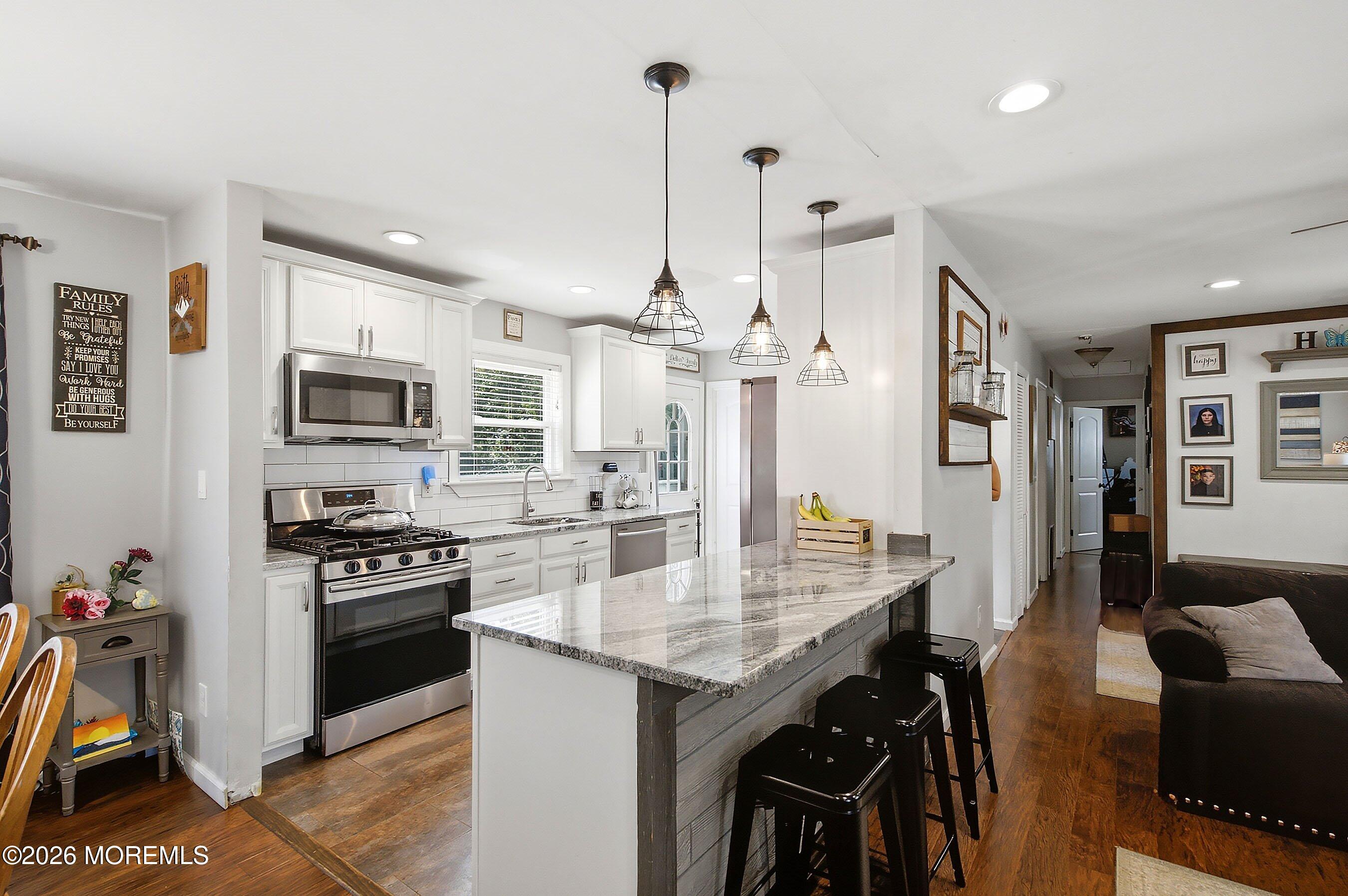 25 Laurelton Avenue Jackson NJ 08527