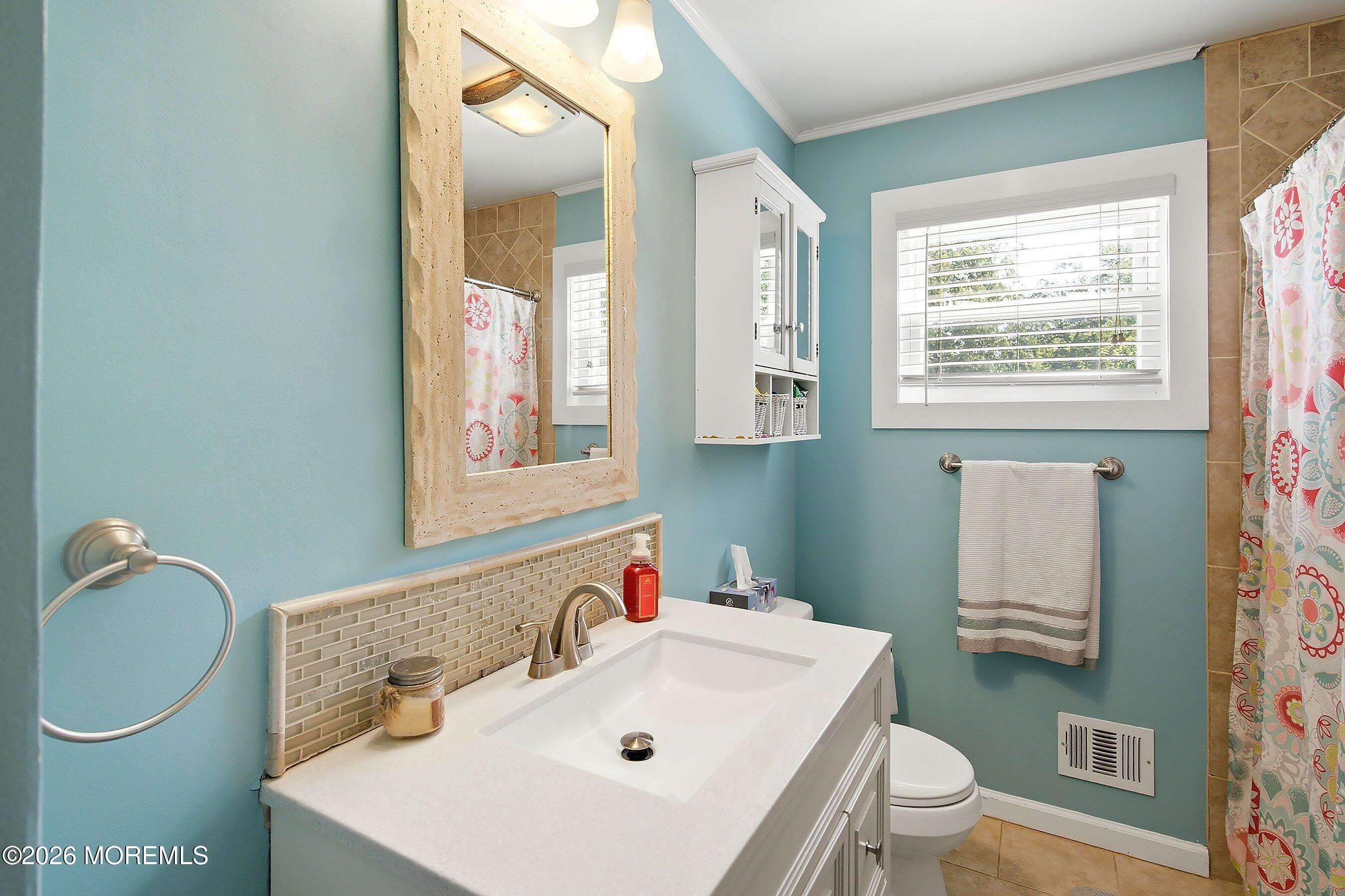 25 Laurelton Avenue Jackson NJ 08527