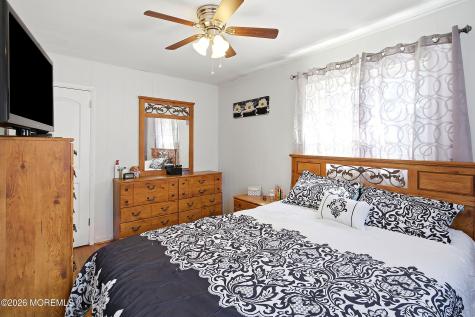 25 Laurelton Avenue Jackson NJ 08527
