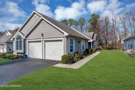 2735 Meadow Lake Drive Toms River NJ 08755