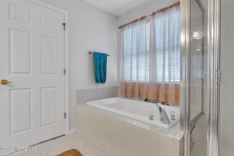 2735 Meadow Lake Drive Toms River NJ 08755