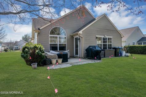 2735 Meadow Lake Drive Toms River NJ 08755