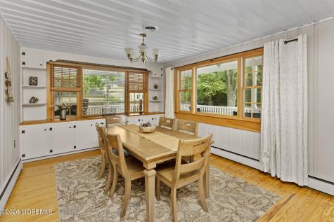 23 Bloomer Drive Burlington NJ 08016