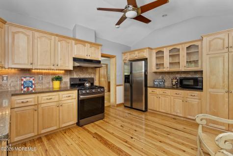 23 Bloomer Drive Burlington NJ 08016