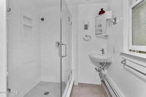 23 Bloomer Drive Burlington NJ 08016