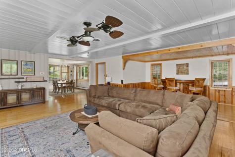 23 Bloomer Drive Burlington NJ 08016