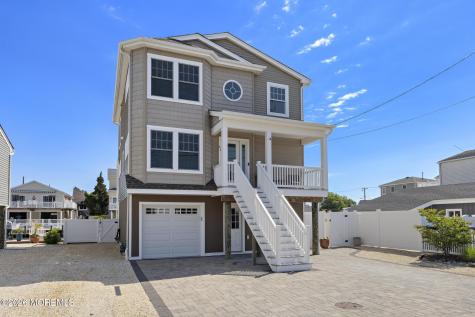 41 Harry Drive Beach Haven West NJ 08050