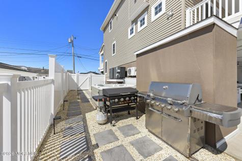41 Harry Drive Beach Haven West NJ 08050