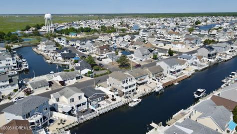 41 Harry Drive Beach Haven West NJ 08050