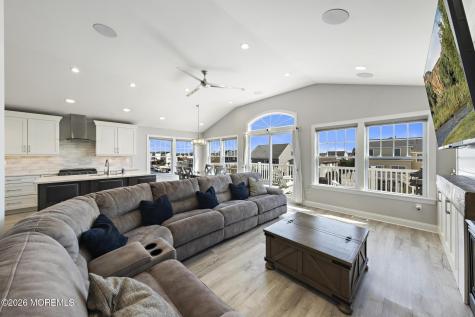 41 Harry Drive Beach Haven West NJ 08050
