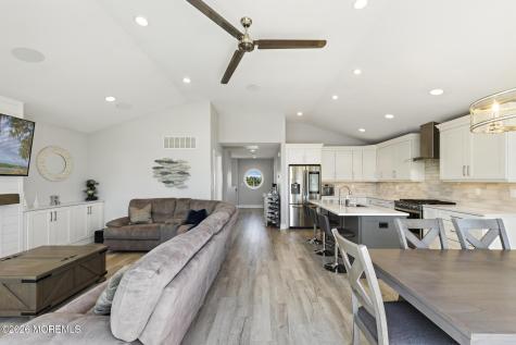 41 Harry Drive Beach Haven West NJ 08050