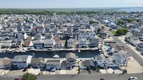 41 Harry Drive Beach Haven West NJ 08050