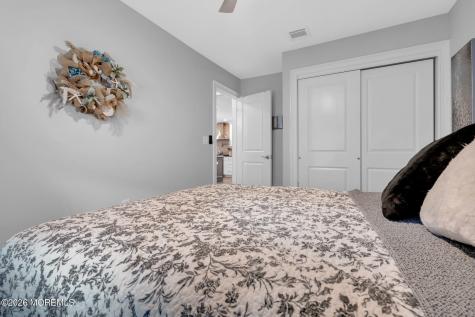 37 Wedgeport Drive Toms River NJ 08757