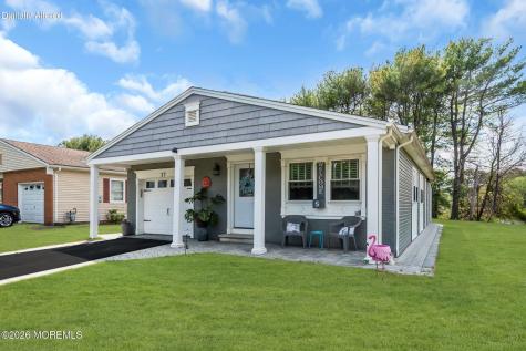 37 Wedgeport Drive Toms River NJ 08757