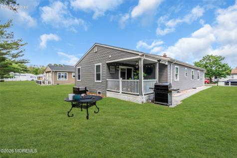 37 Wedgeport Drive Toms River NJ 08757