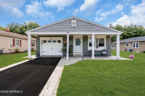 37 Wedgeport Drive Toms River NJ 08757
