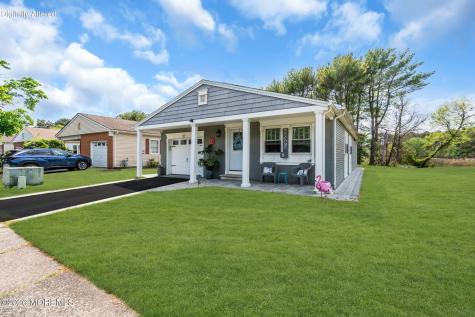 37 Wedgeport Drive Toms River NJ 08757