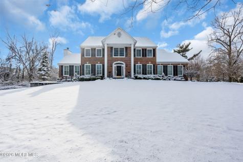 102 Blue Jay Court Manalapan NJ 07726