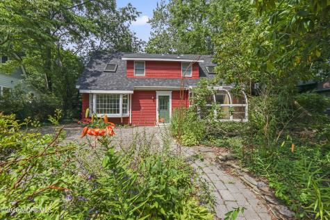 25 Park Avenue Island Heights NJ 08732