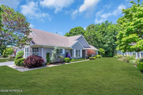 23 Oakmont Road Lakewood NJ 08701