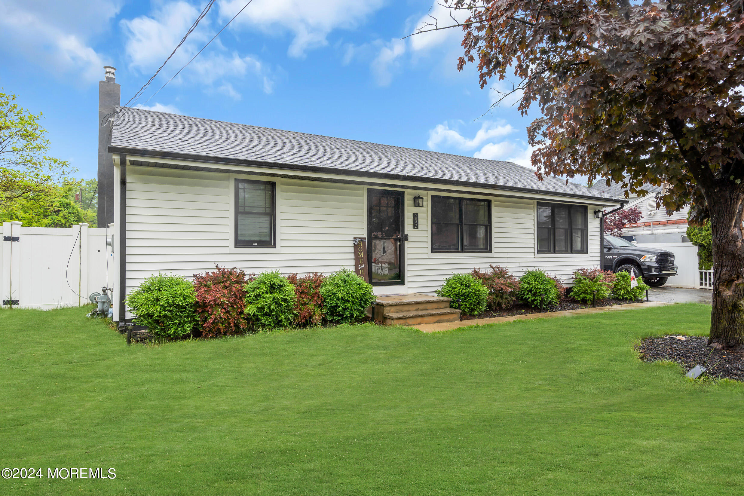 232 Ensign Avenue Beachwood NJ 08722