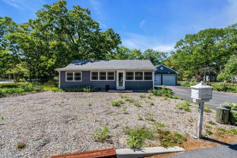 705 Cedar Avenue Pine Beach NJ 08741