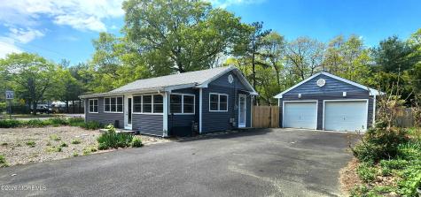 705 Cedar Avenue Pine Beach NJ 08741