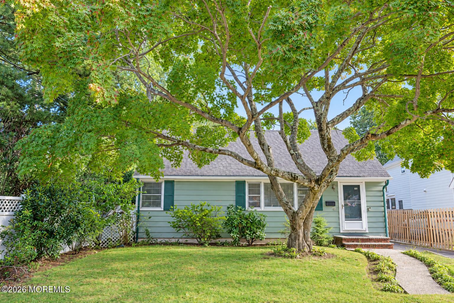 9 Mccarter Avenue Fair Haven NJ 07704