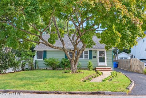 9 Mccarter Avenue Fair Haven NJ 07704
