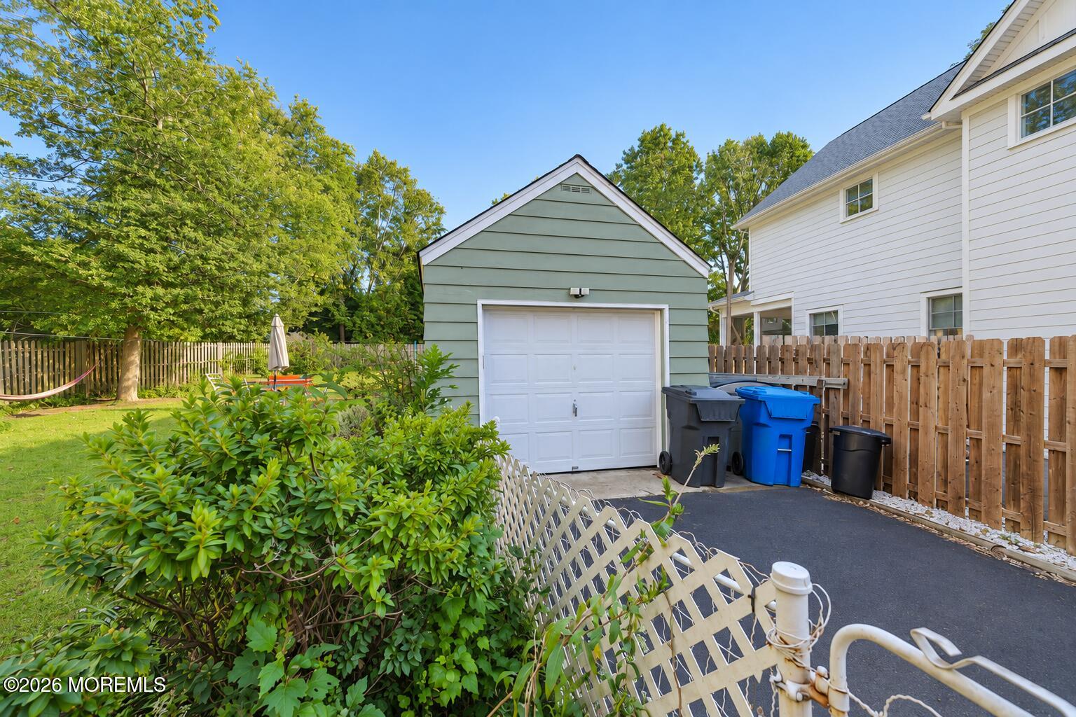 9 Mccarter Avenue Fair Haven NJ 07704