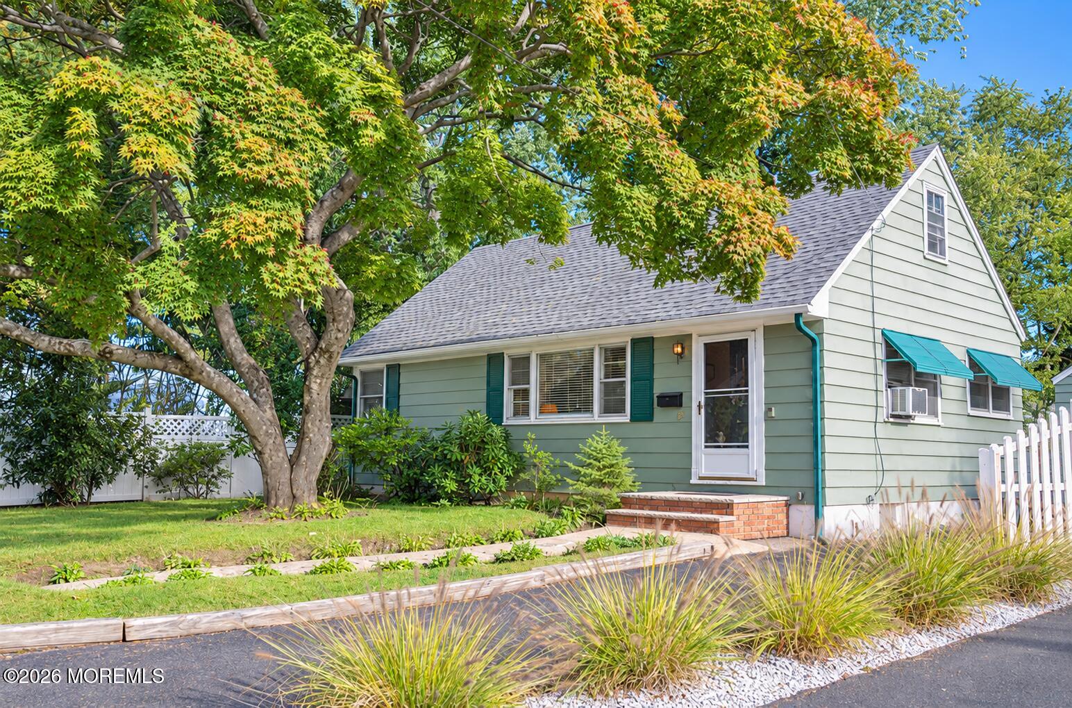 9 Mccarter Avenue Fair Haven NJ 07704