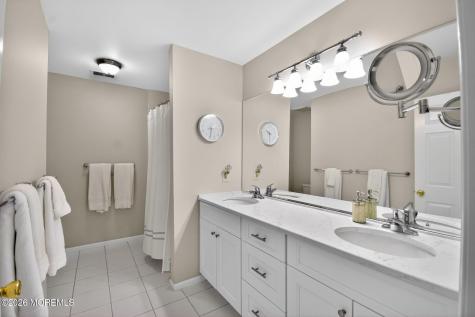 33 Samantha Circle Matawan NJ 07747