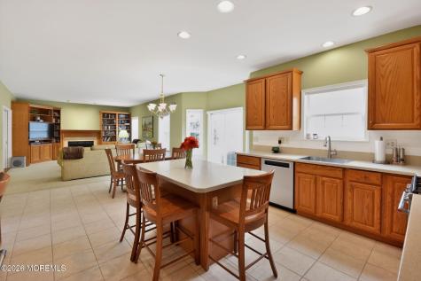 33 Samantha Circle Matawan NJ 07747