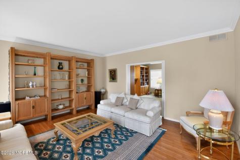 33 Samantha Circle Matawan NJ 07747