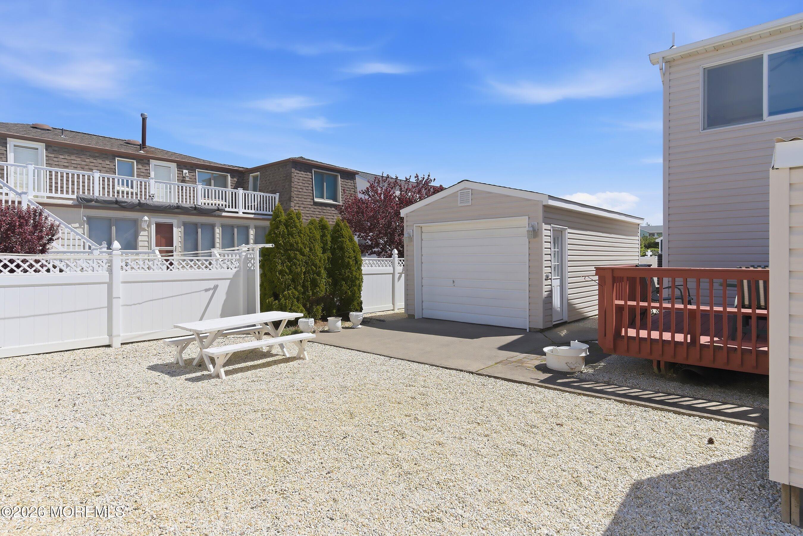 17 W Ramapo Lane Long Beach Twp NJ 08008