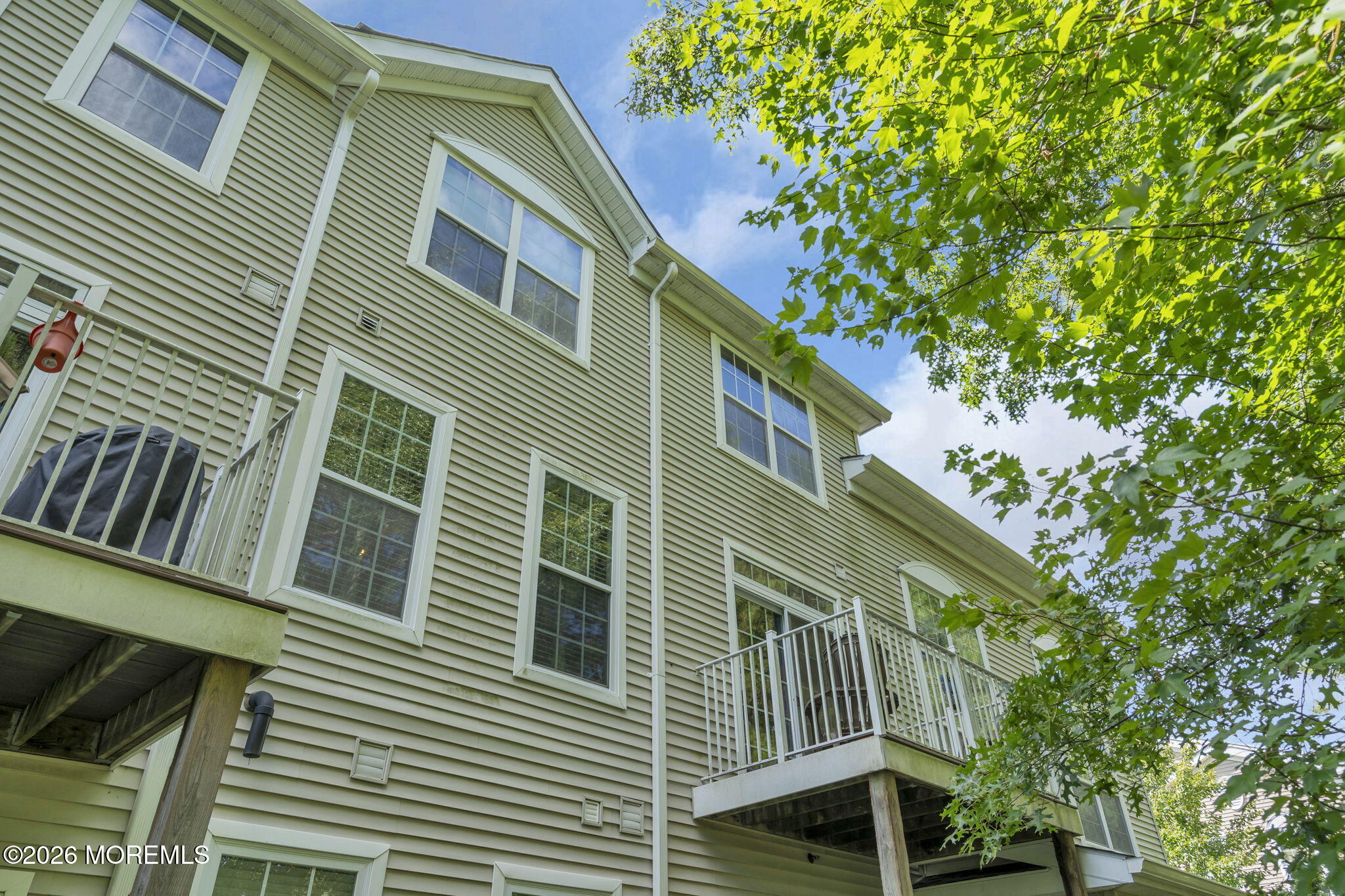 90 Bryce Lane Manahawkin NJ 08050