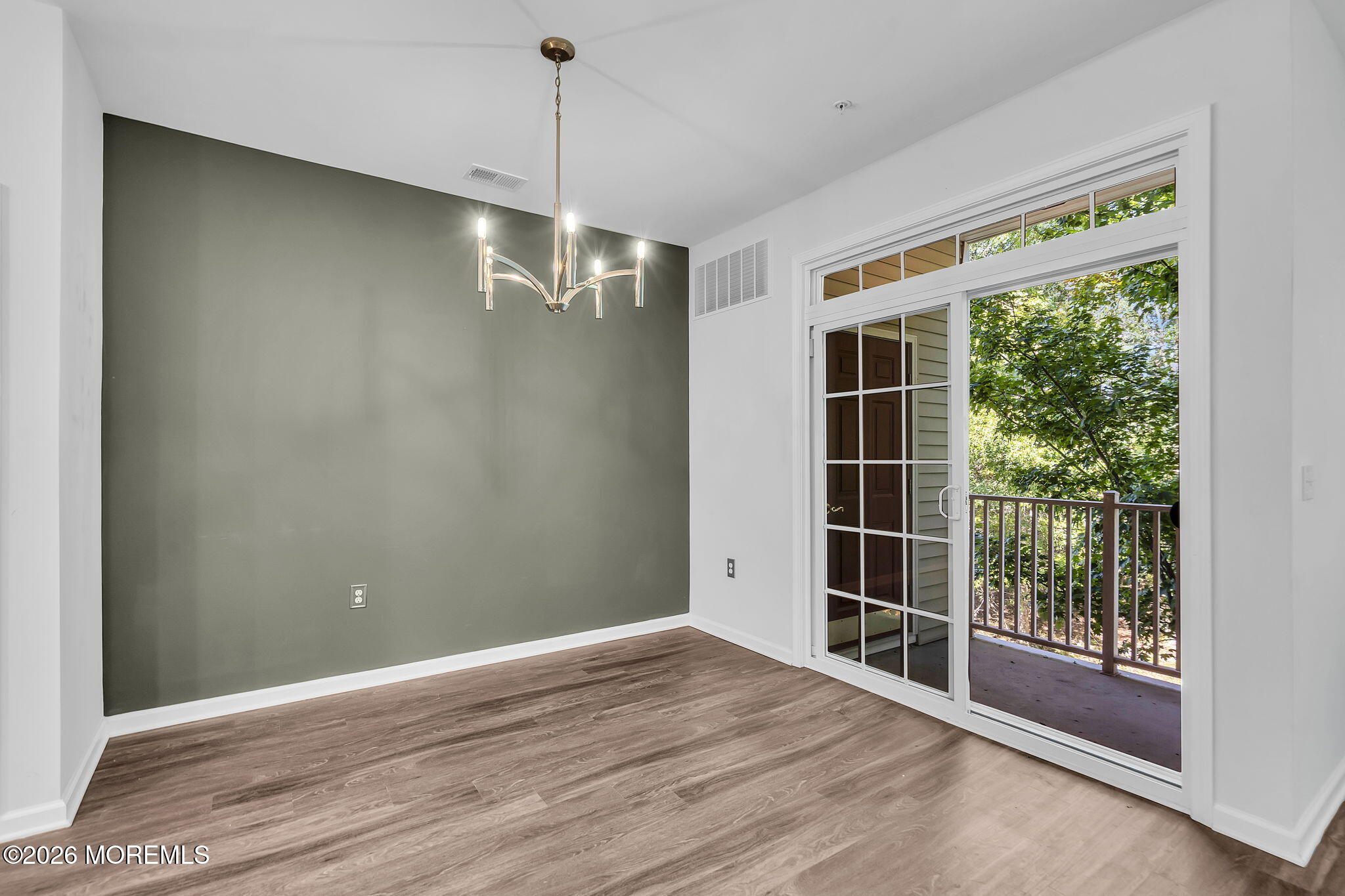 122 Sophee Lane Lakewood NJ 08701