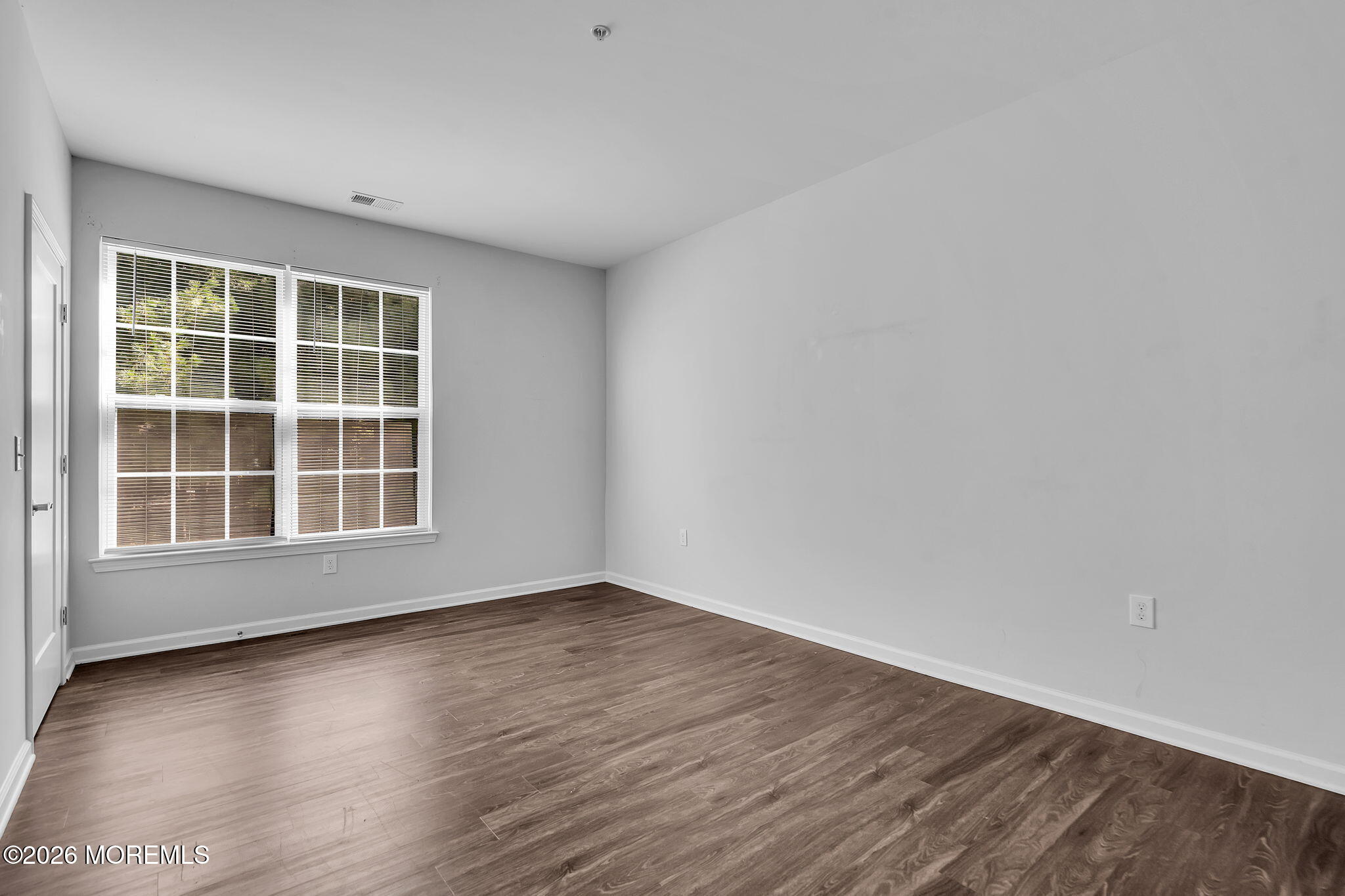 122 Sophee Lane Lakewood NJ 08701