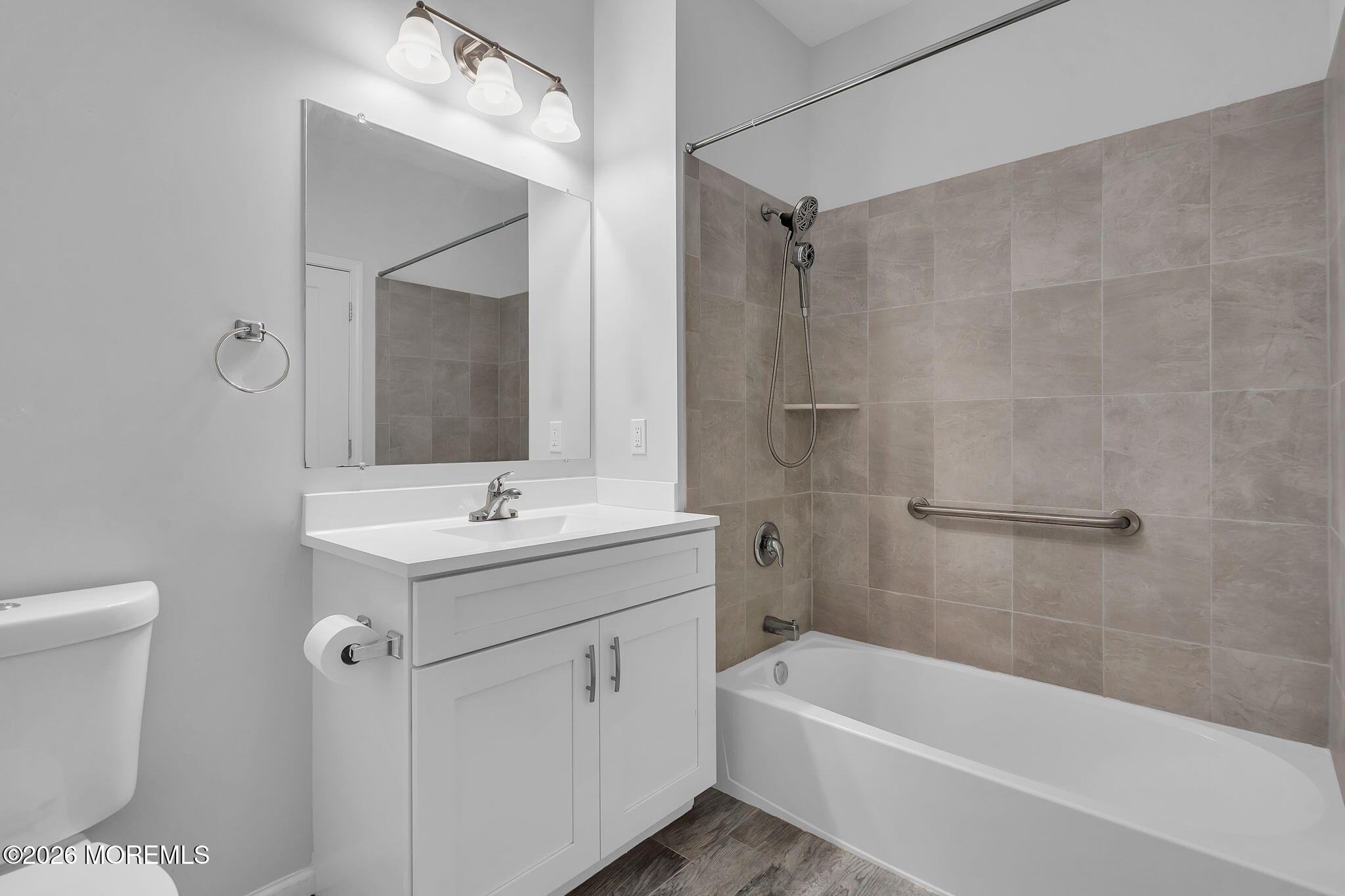 122 Sophee Lane Lakewood NJ 08701